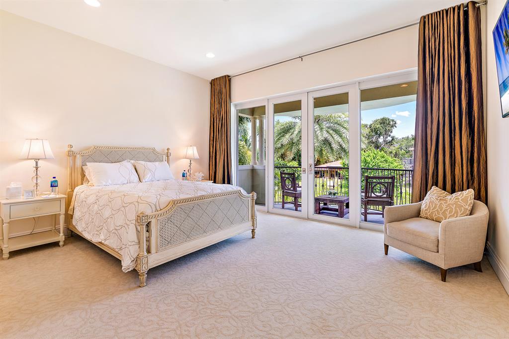 INTRACOASTAL PARK - Residential