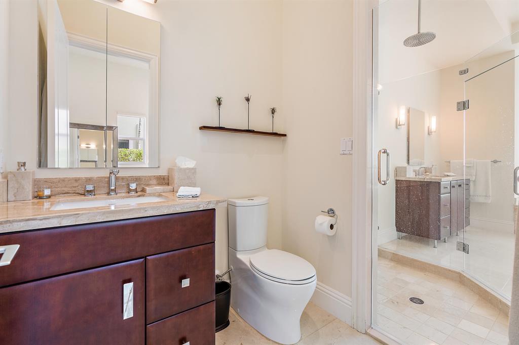 INTRACOASTAL PARK - Residential