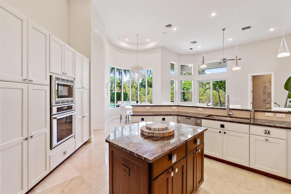 INTRACOASTAL PARK - Residential