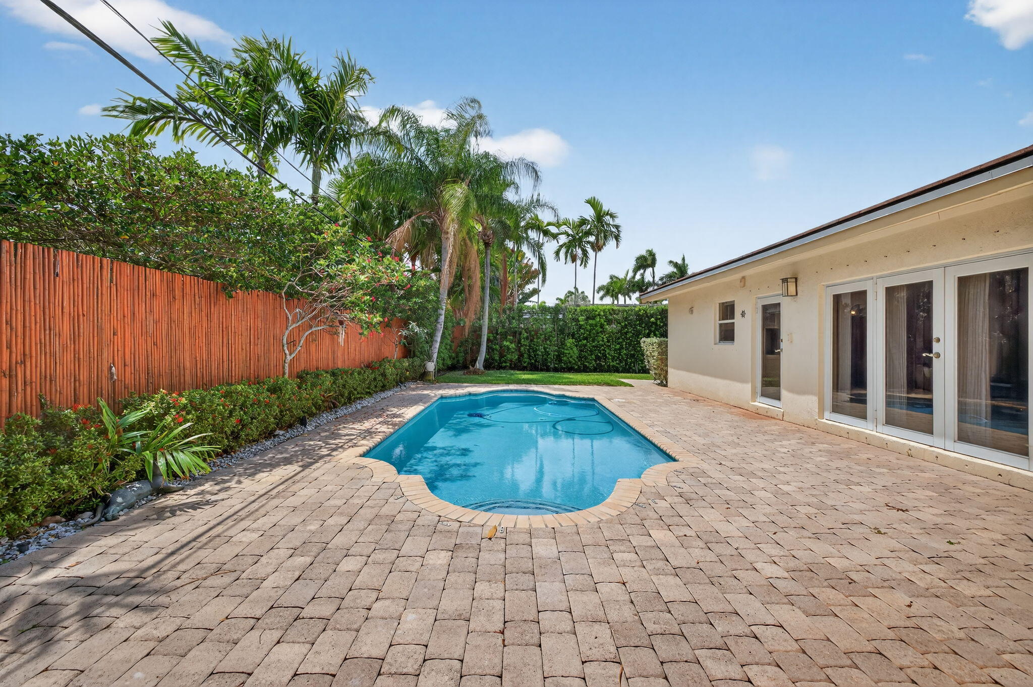 CORAL RIDGE NORTH - Residential Lease