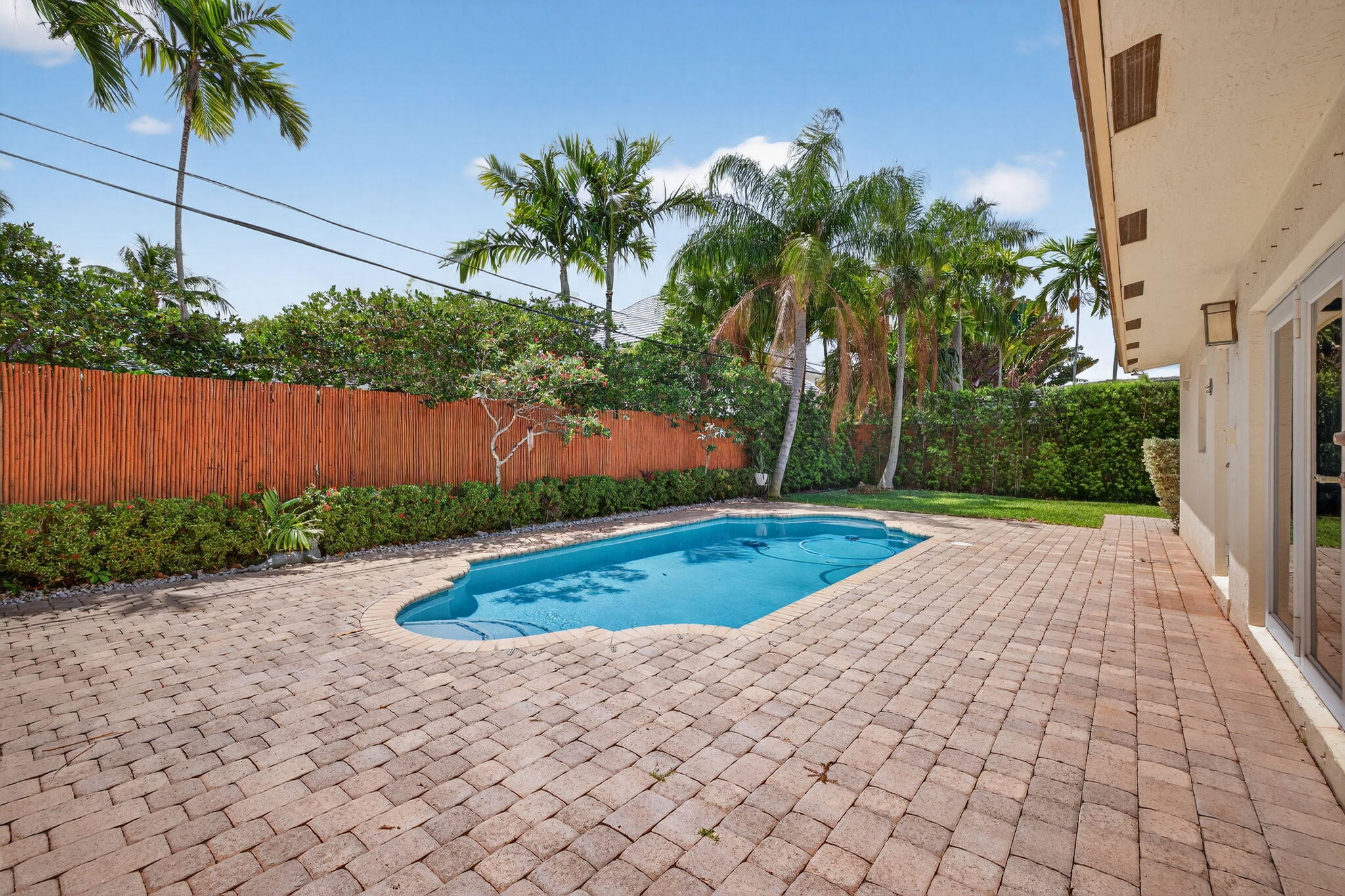 CORAL RIDGE NORTH - Residential Lease