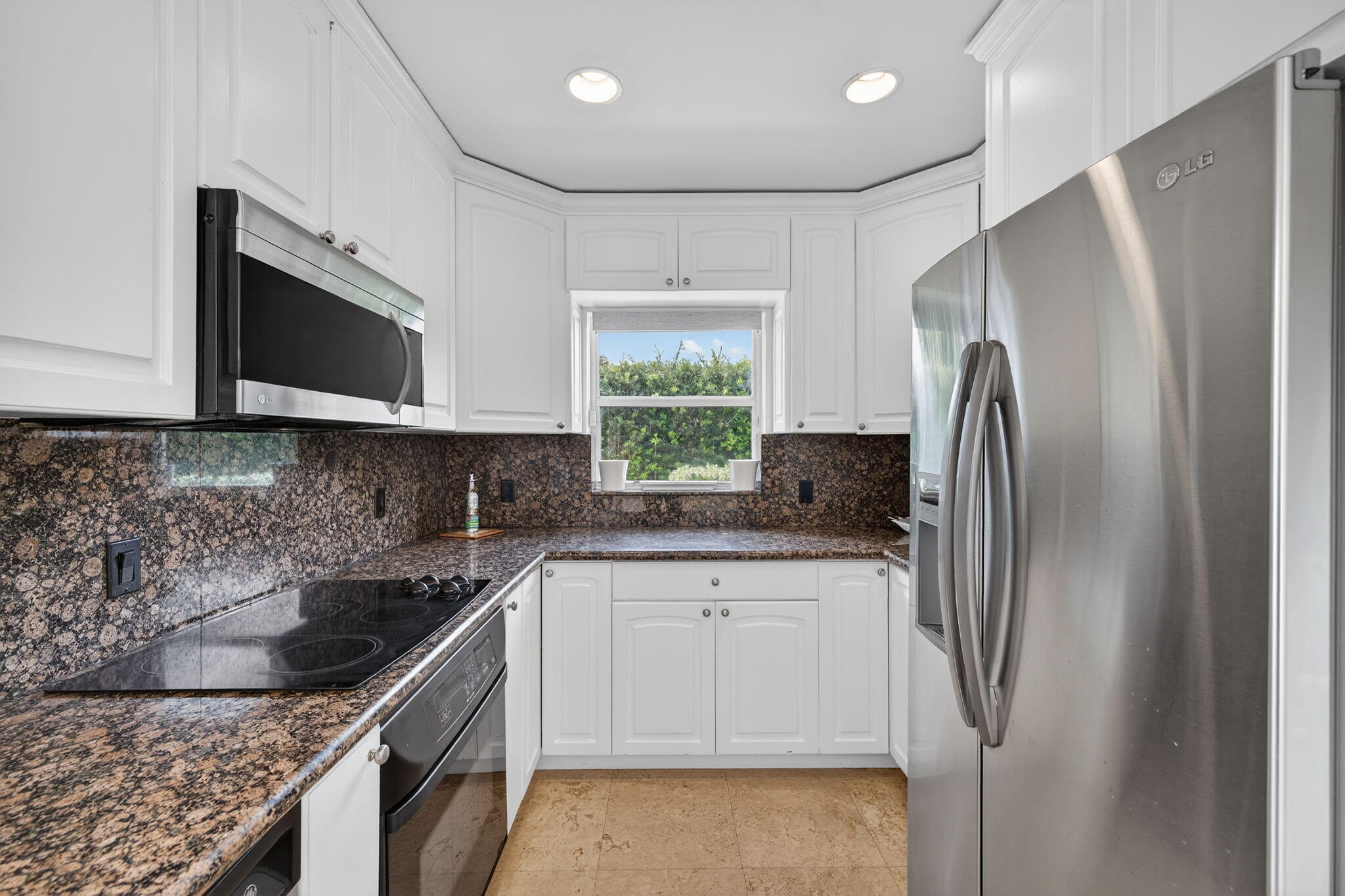 CORAL RIDGE NORTH - Residential Lease