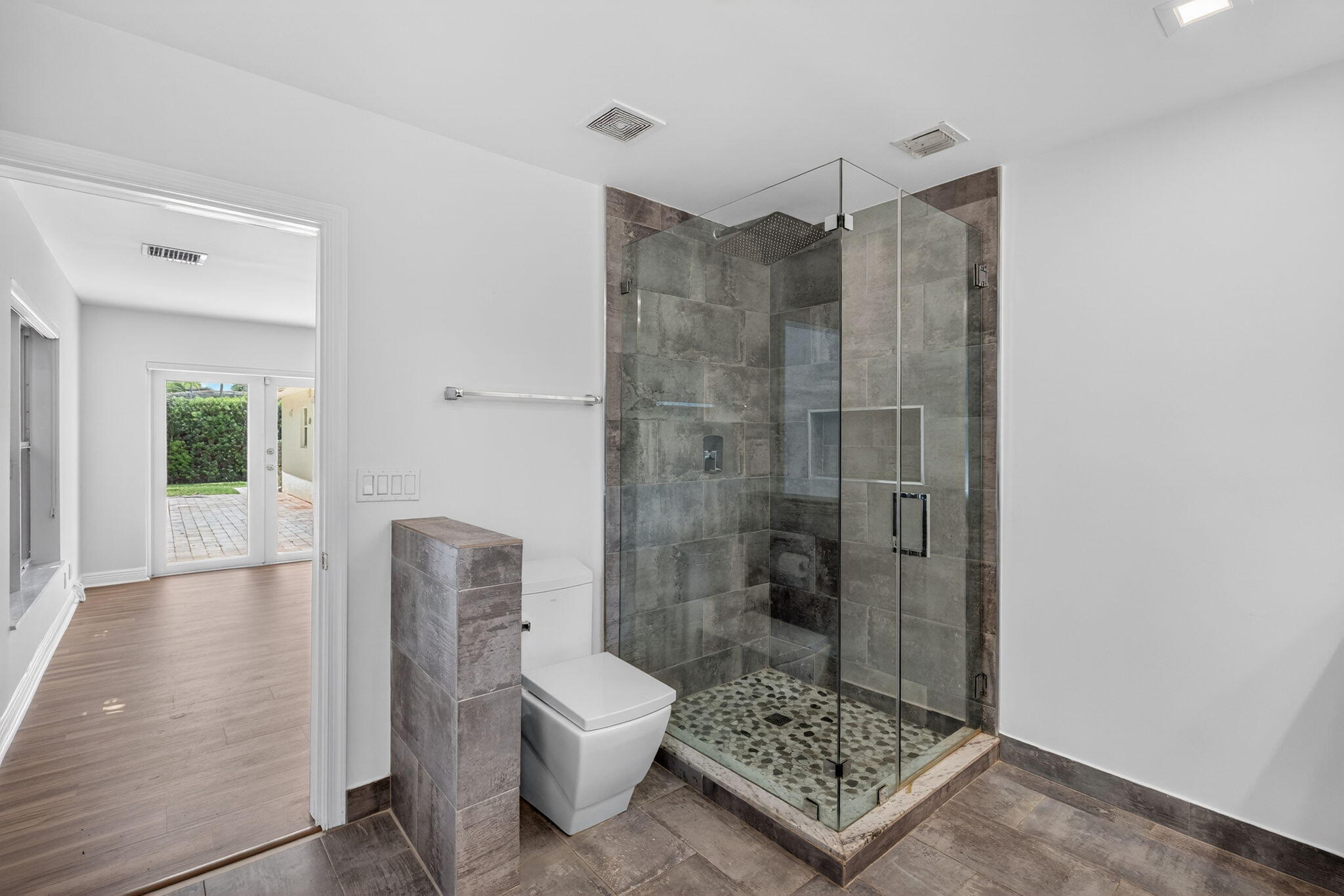 CORAL RIDGE NORTH - Residential Lease