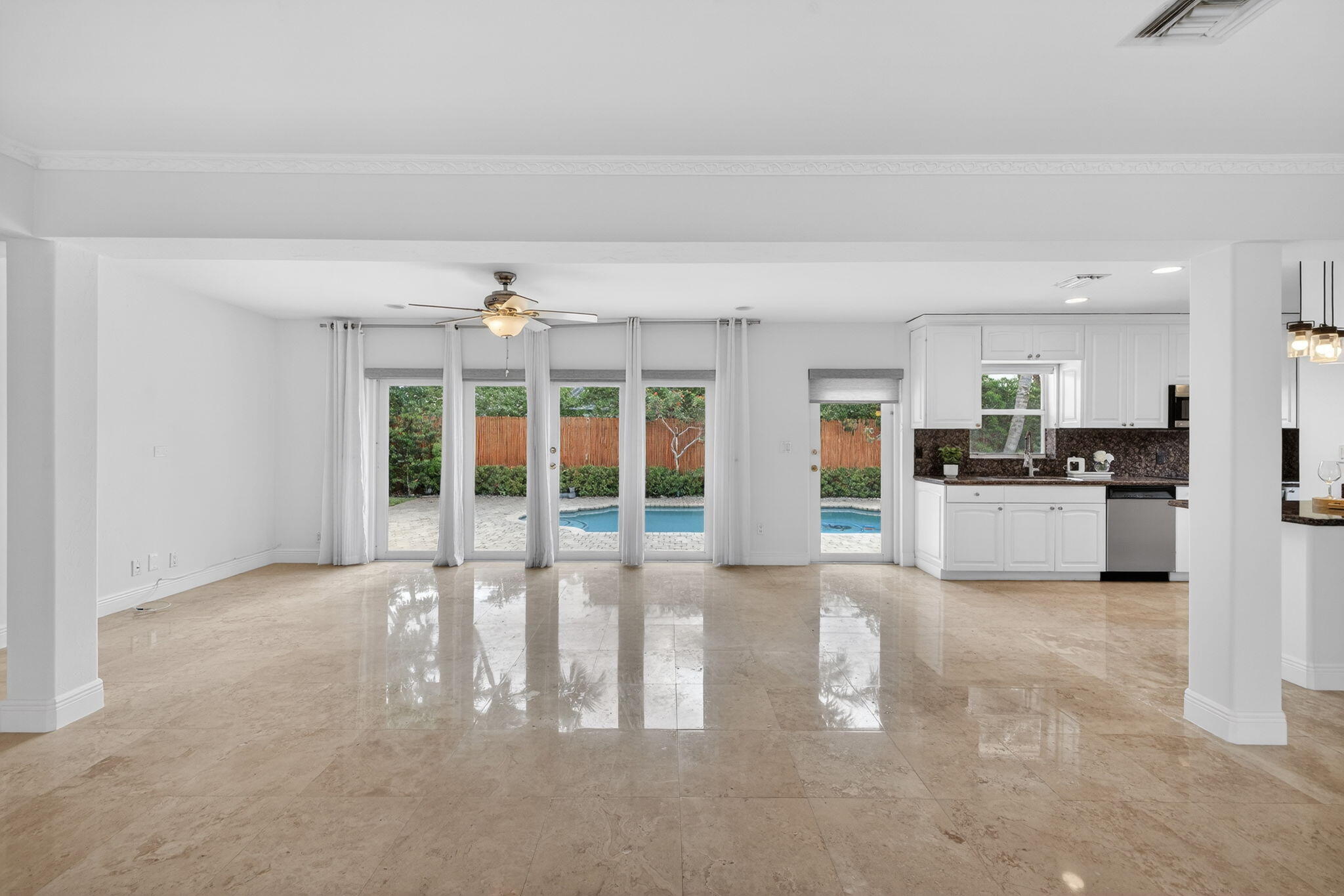 CORAL RIDGE NORTH - Residential Lease