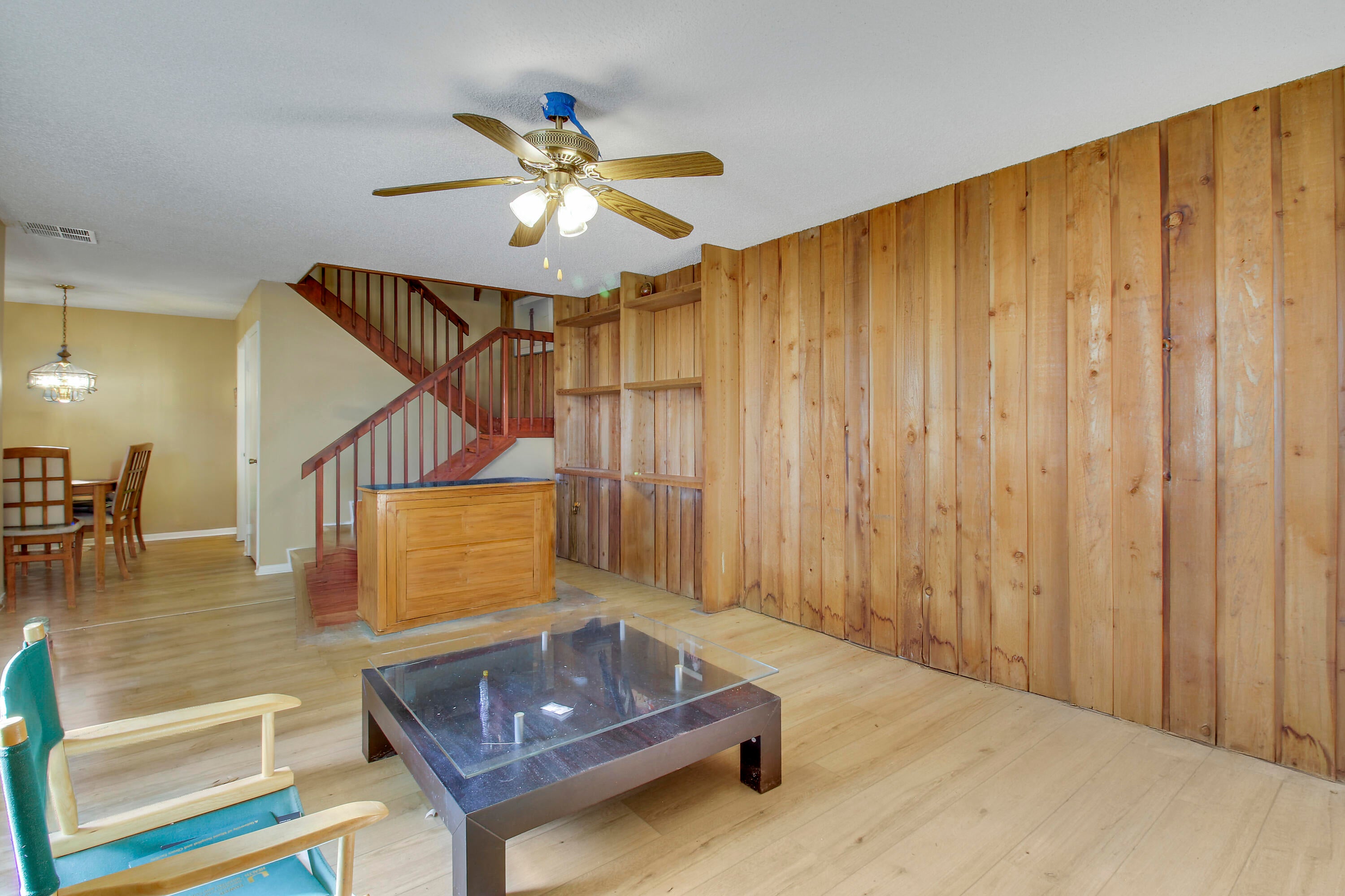 231 CHARTER Way