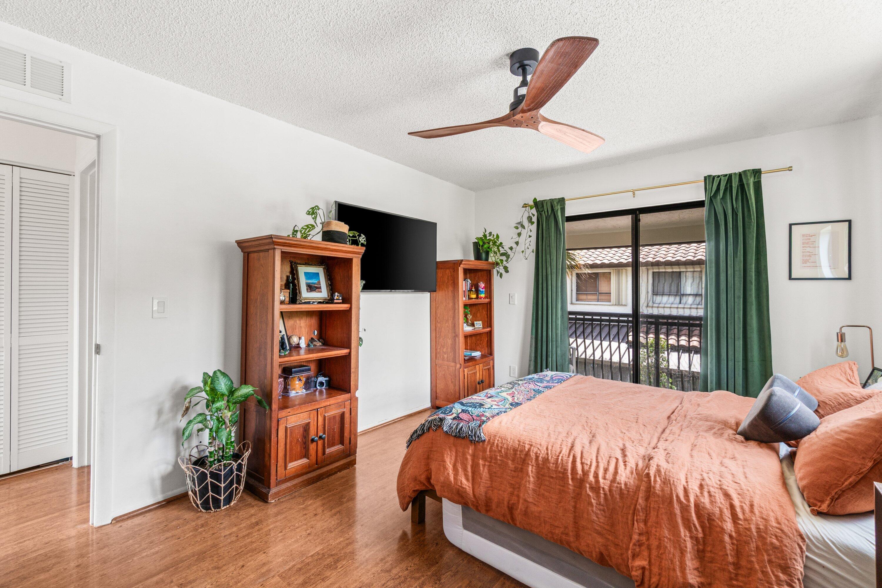 SUNFLOWER CONDO - Residential