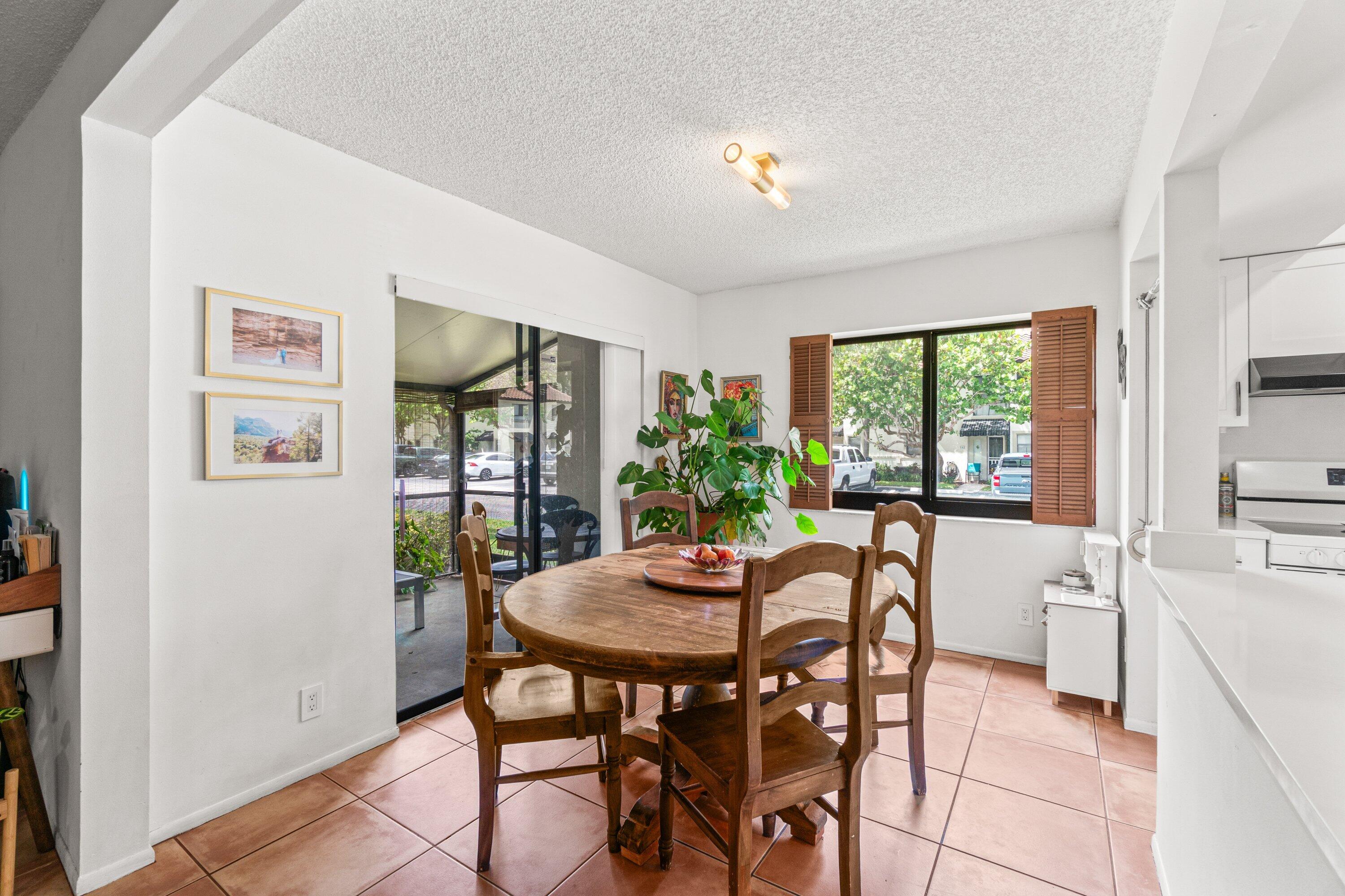 SUNFLOWER CONDO - Residential