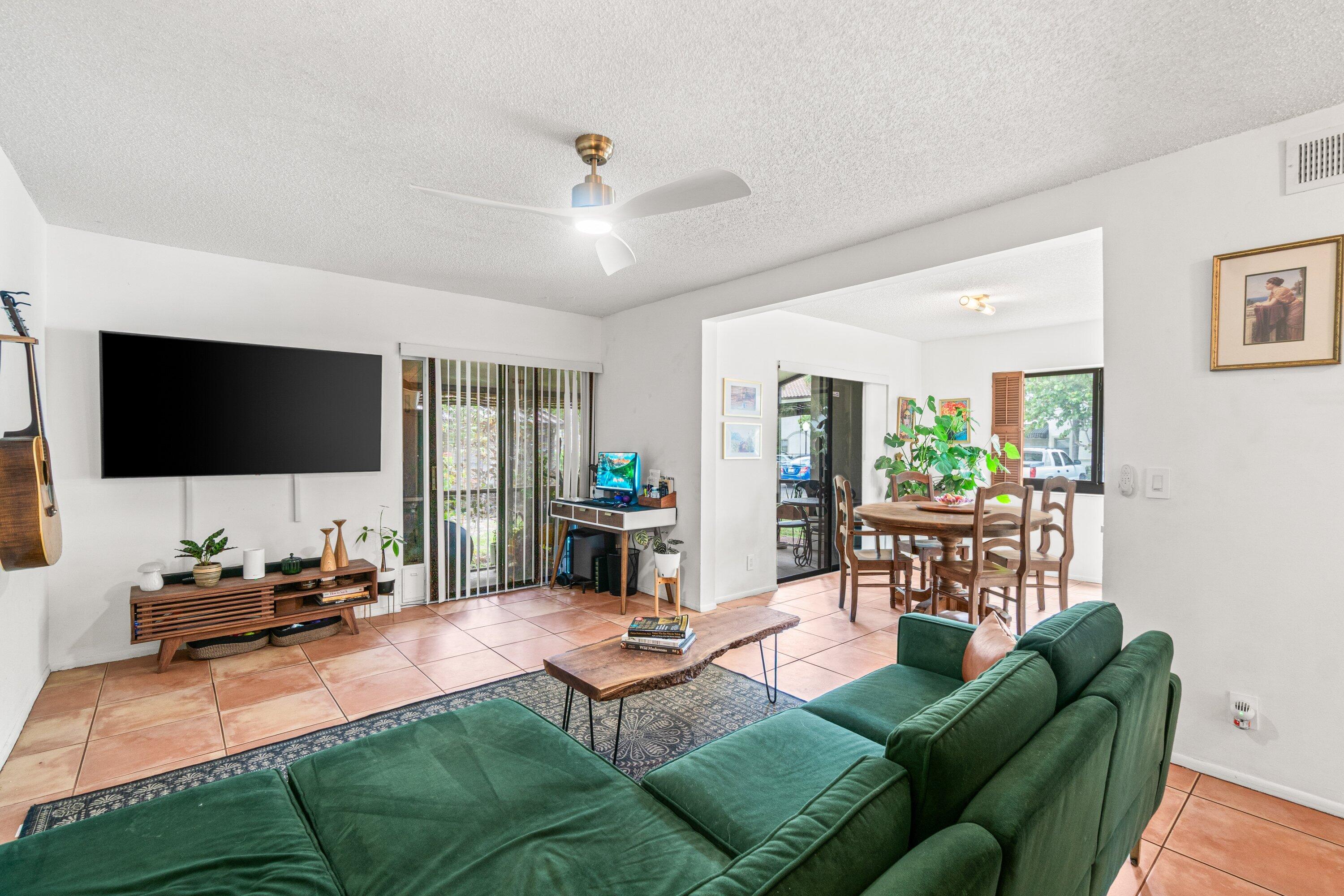 SUNFLOWER CONDO - Residential