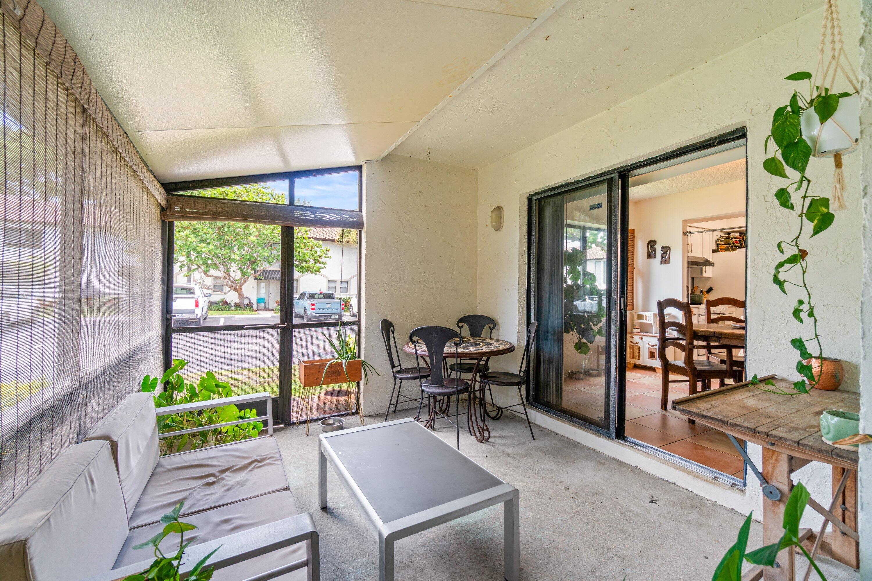 SUNFLOWER CONDO - Residential