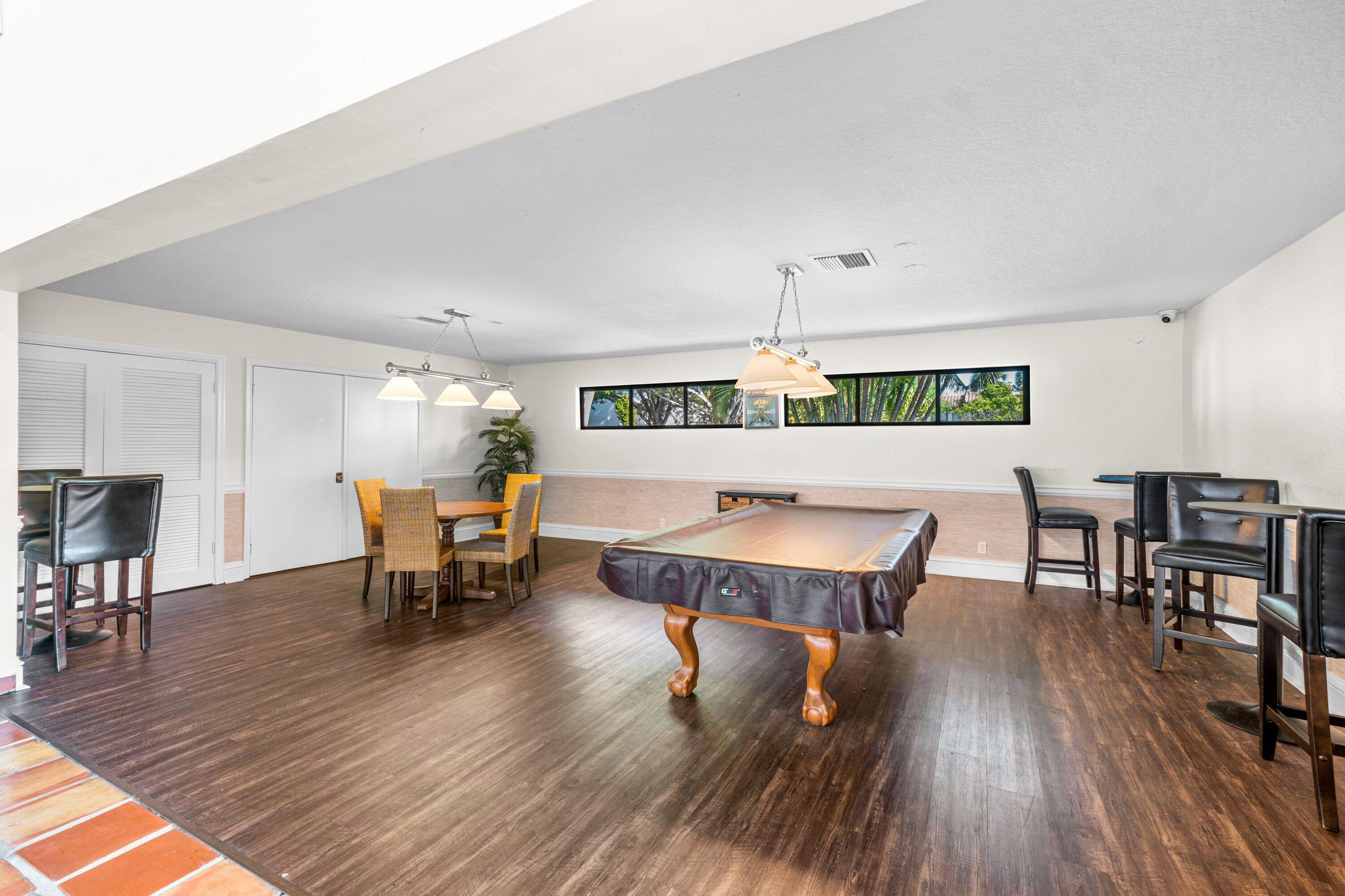 SUNFLOWER CONDO - Residential