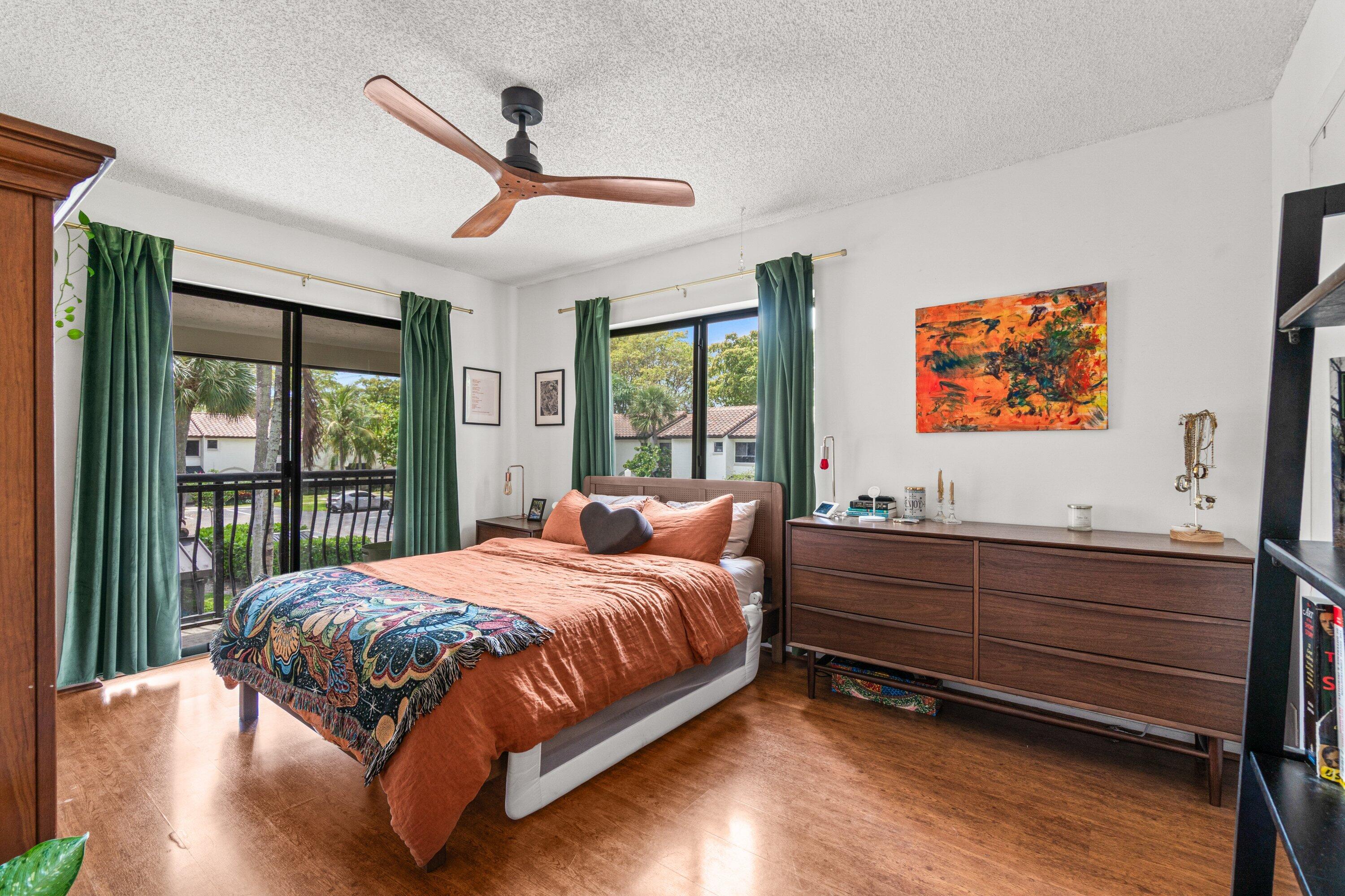 SUNFLOWER CONDO - Residential