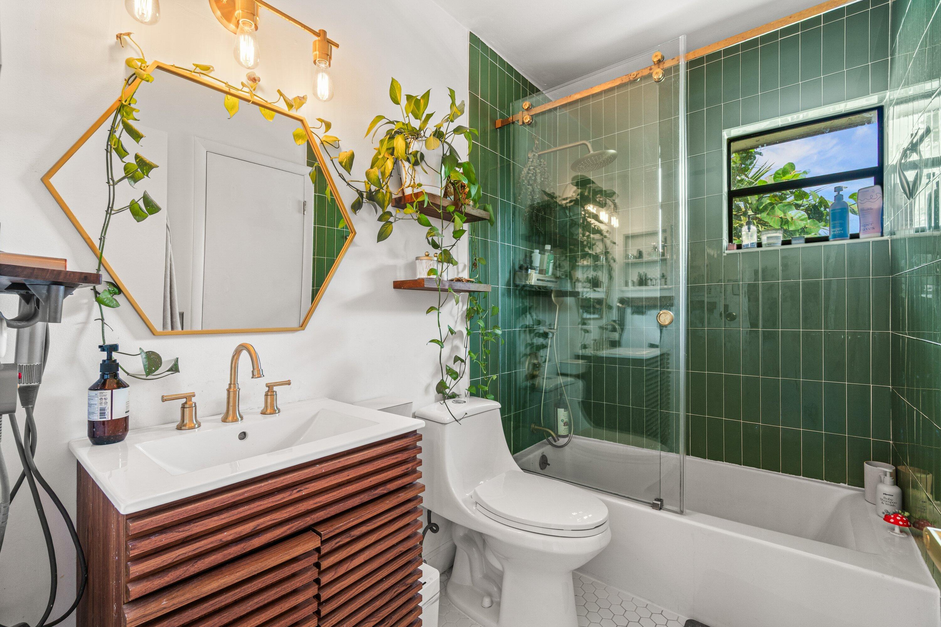 SUNFLOWER CONDO - Residential