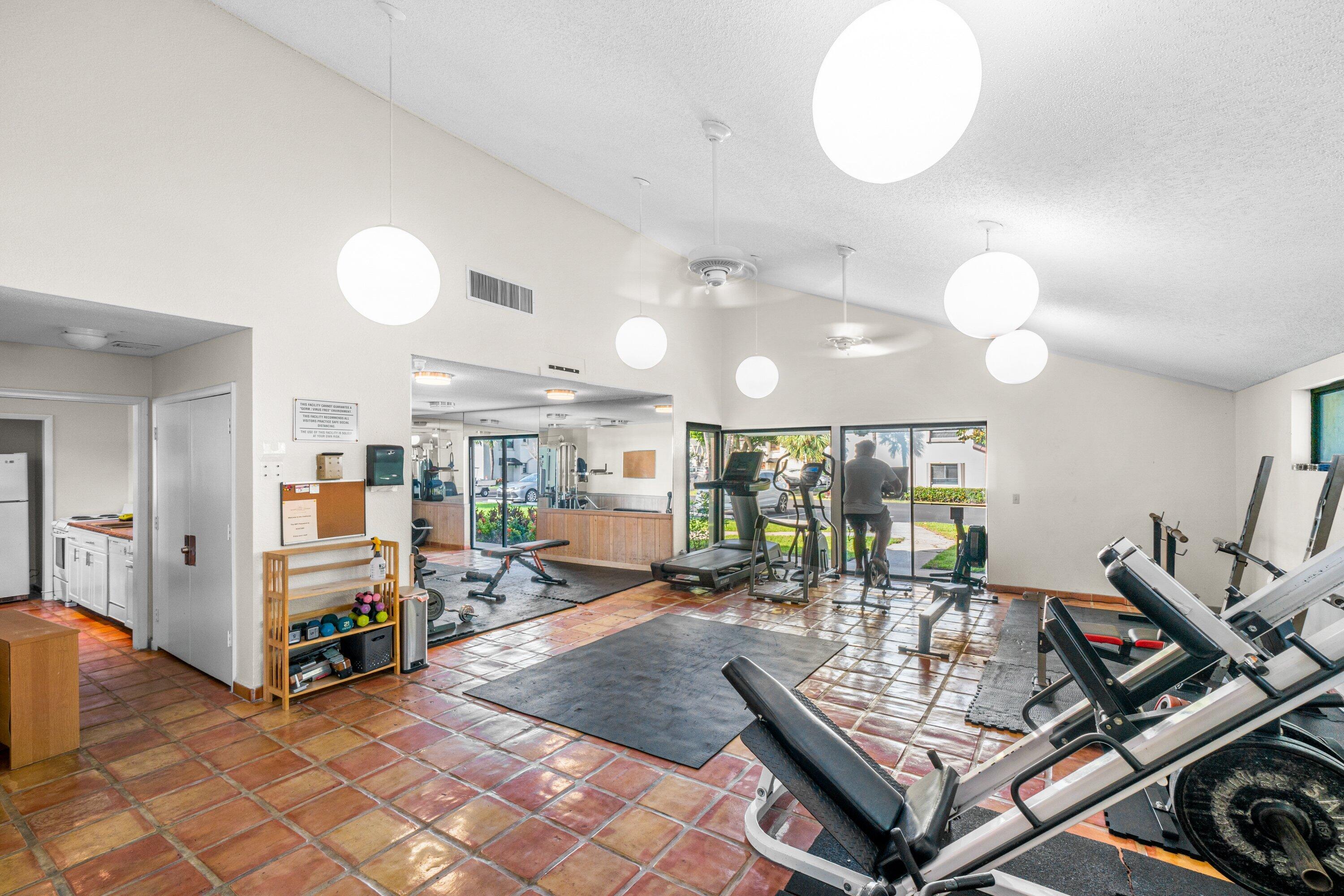 SUNFLOWER CONDO - Residential