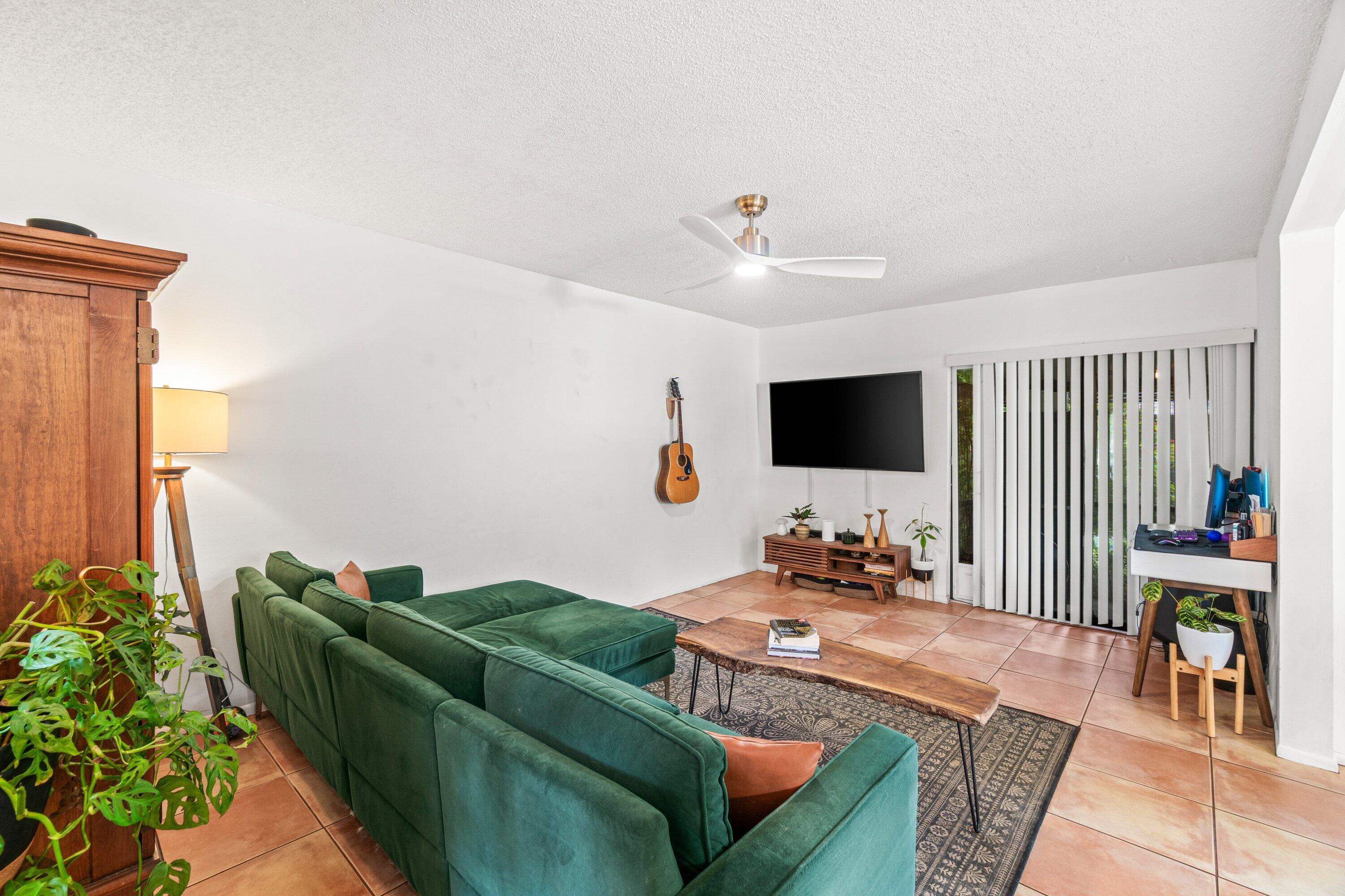 SUNFLOWER CONDO - Residential