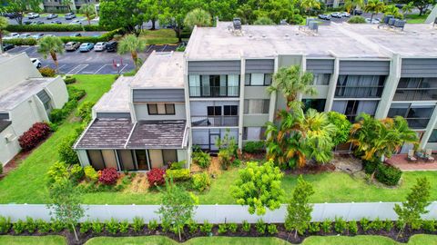 A home in Lake Worth