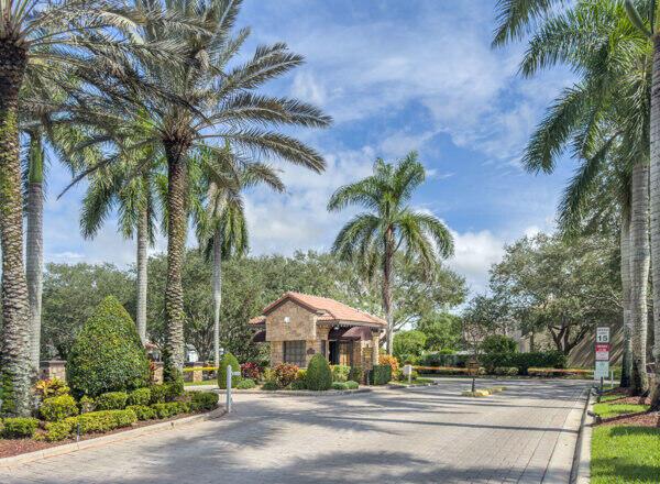 MAYFAIR AT PARKLAND - Residential Lease