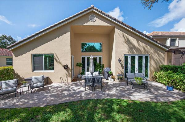 MAYFAIR AT PARKLAND - Residential Lease