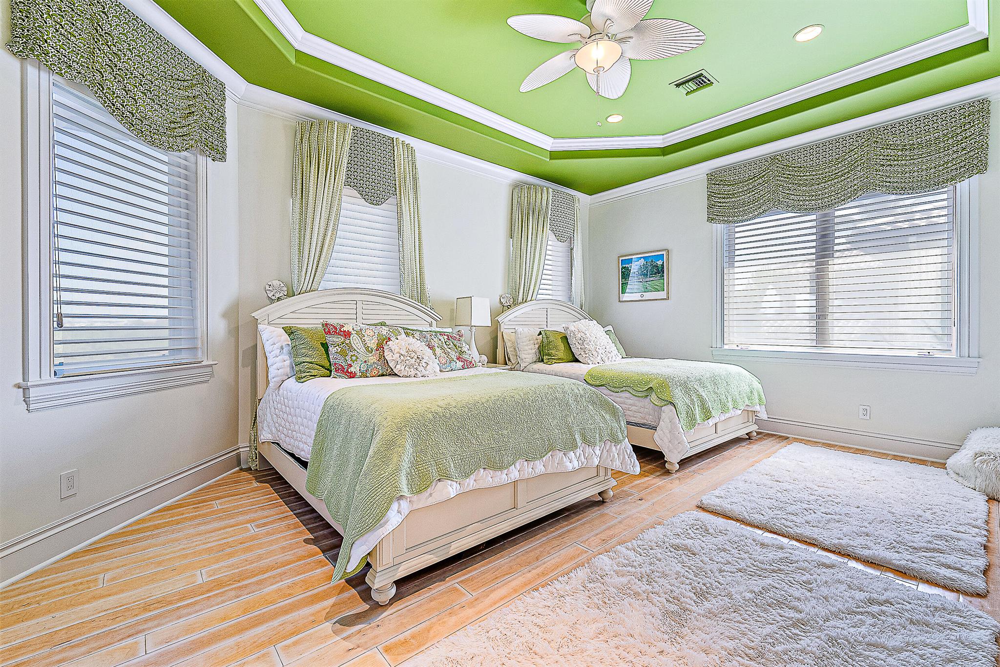 Sanctuary Bay - Residential