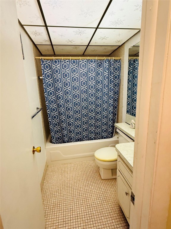 Lauderdale Oaks Condo - Residential