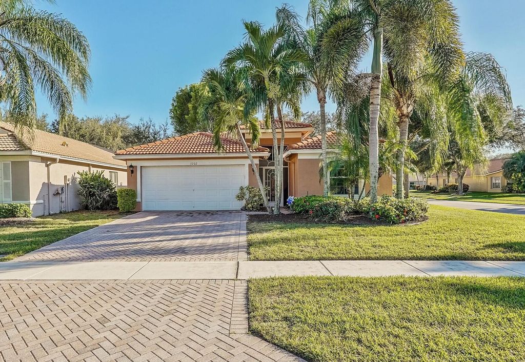 Photo of 5202 Palazzo Place, Boynton Beach, FL 33437 (MLS # R11133928)
