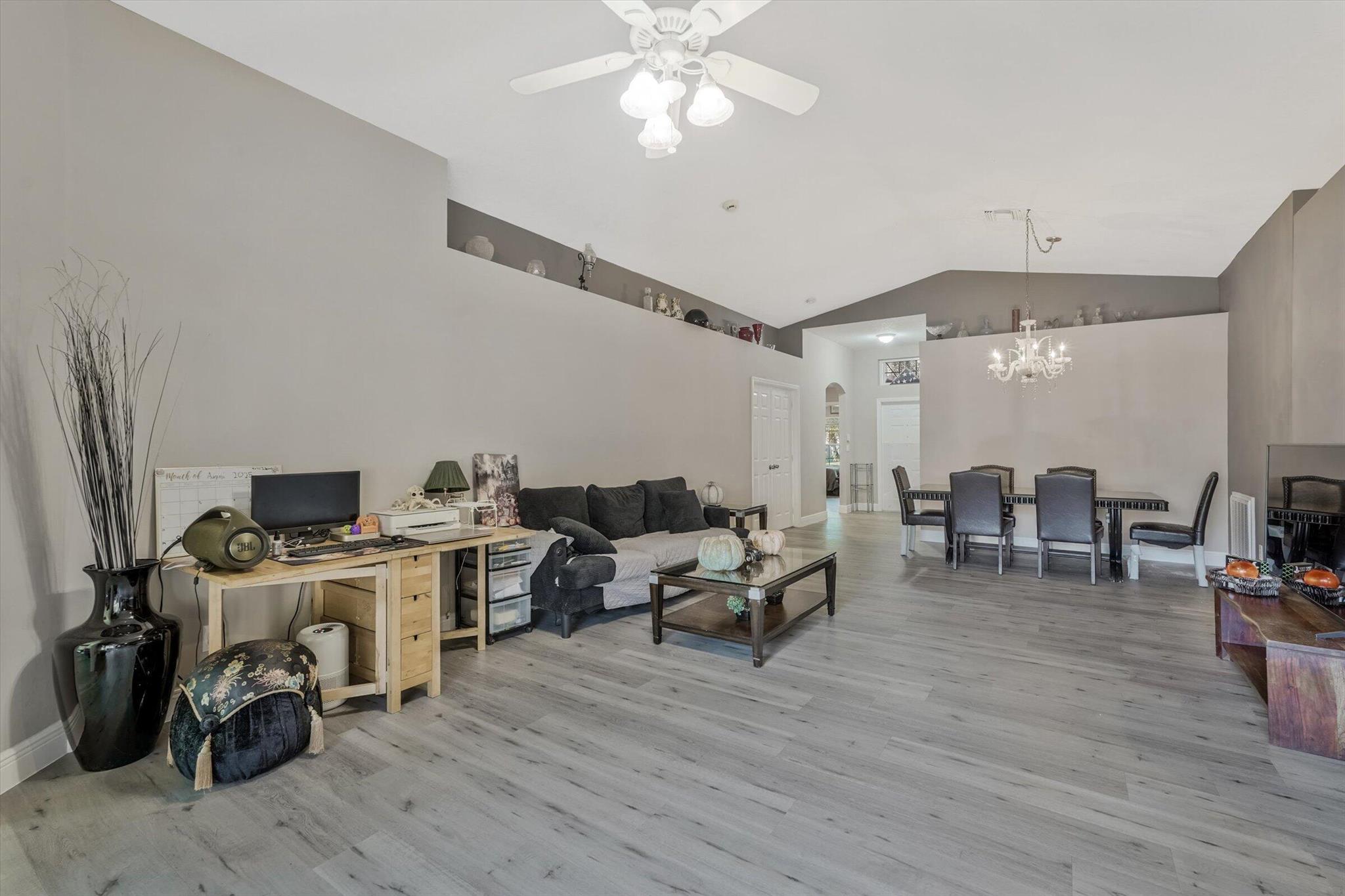 TUSCANY BAY - Residential