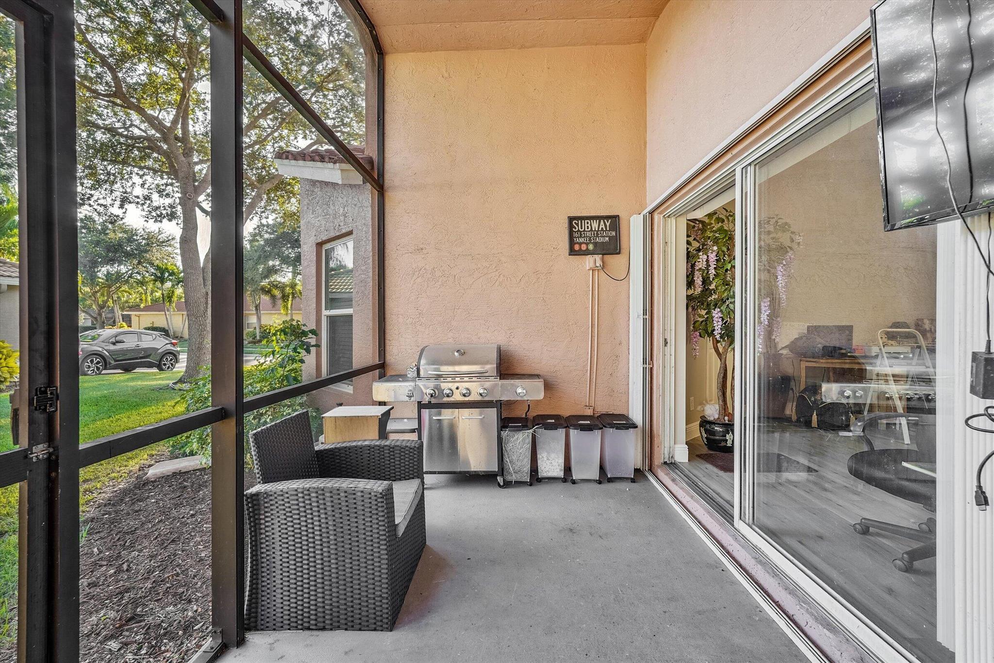 TUSCANY BAY - Residential