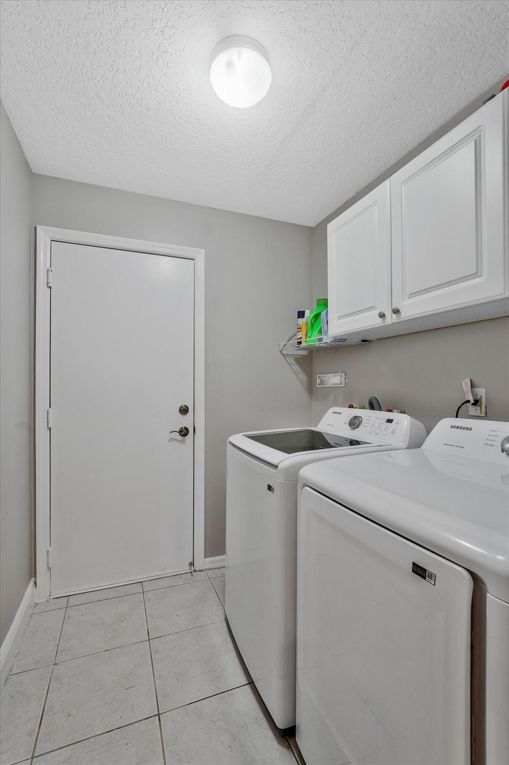 TUSCANY BAY - Residential