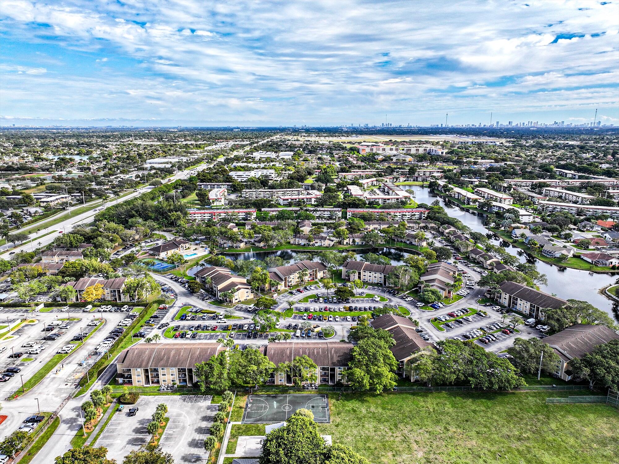 The Palms of Pembroke - Residential