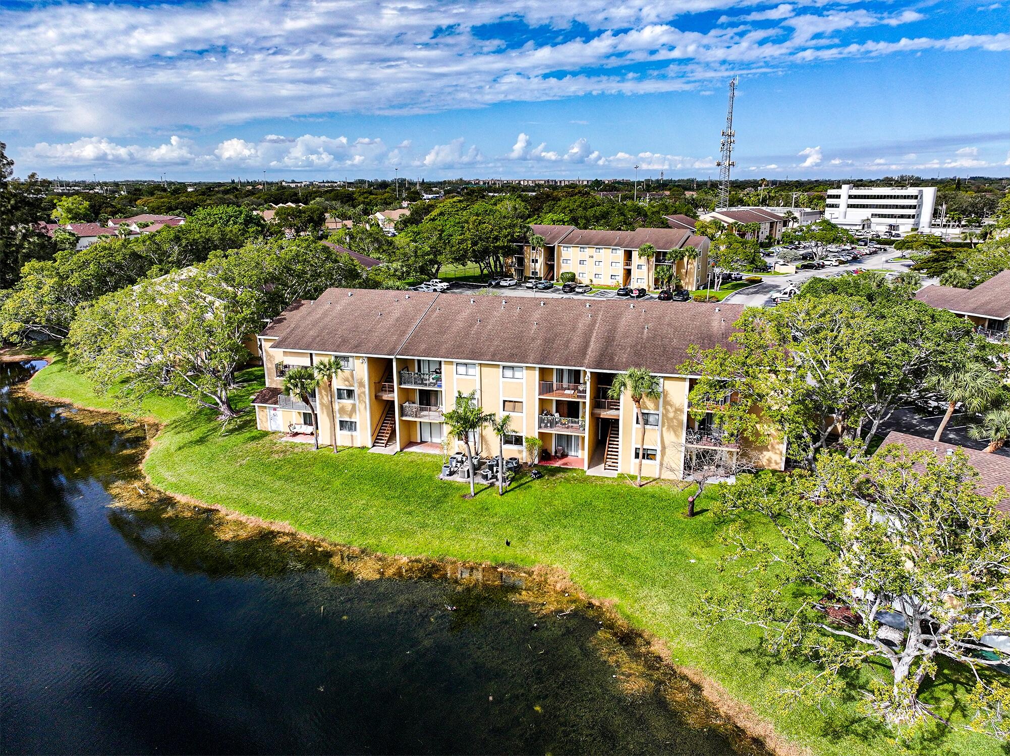 The Palms of Pembroke - Residential