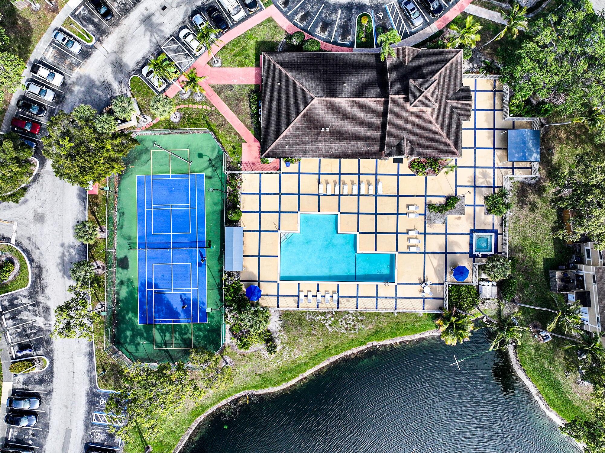 The Palms of Pembroke - Residential