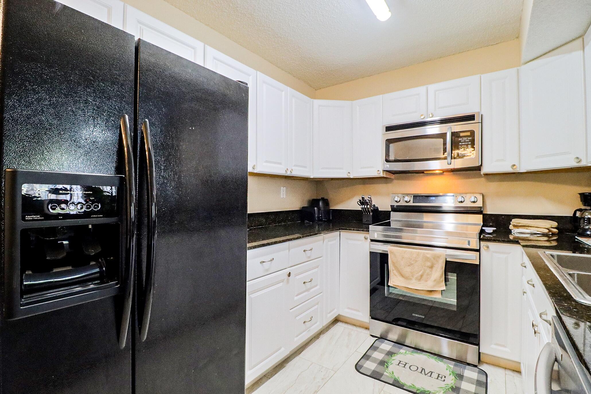 The Palms of Pembroke - Residential