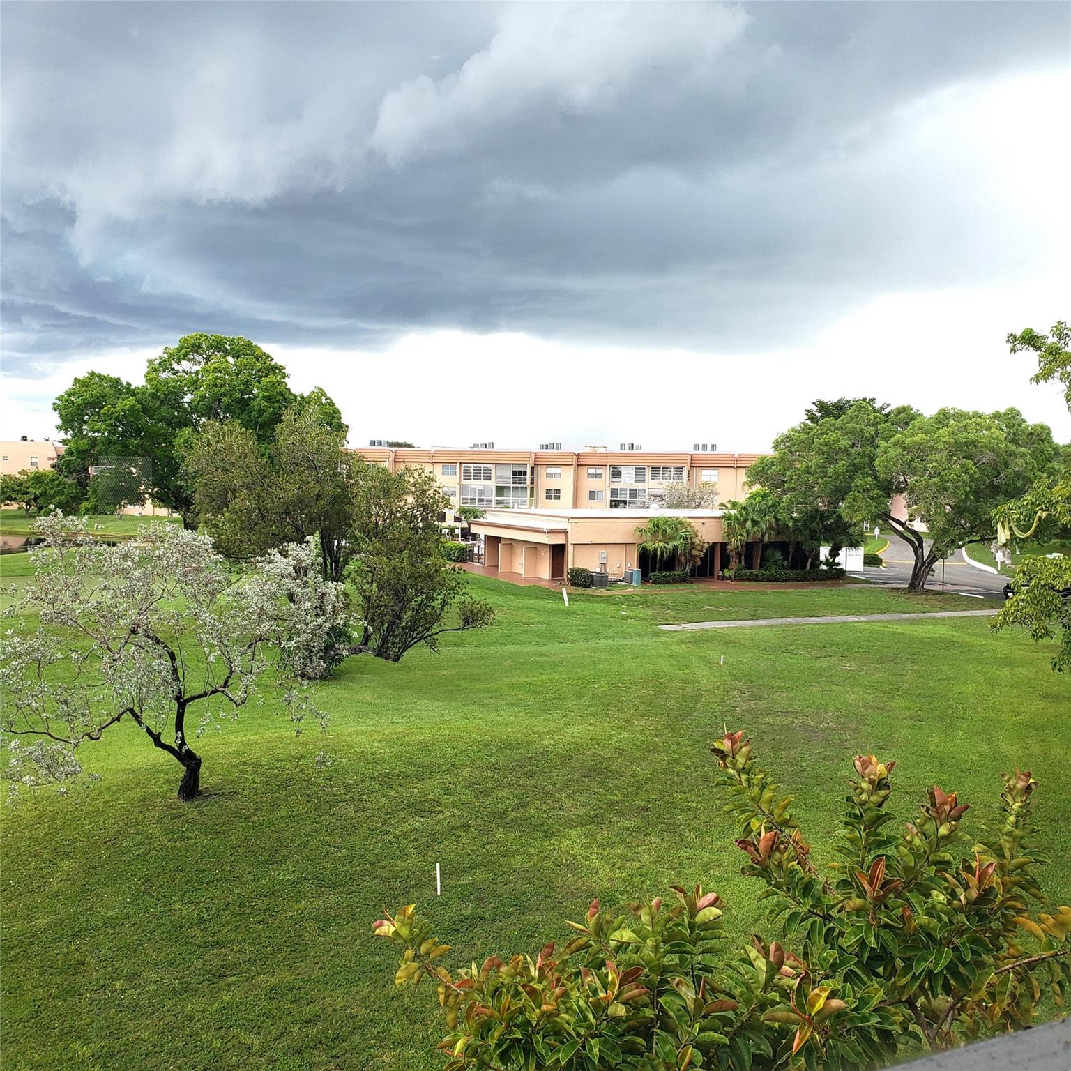 SUNRISE LAKES PHASE III - Residential