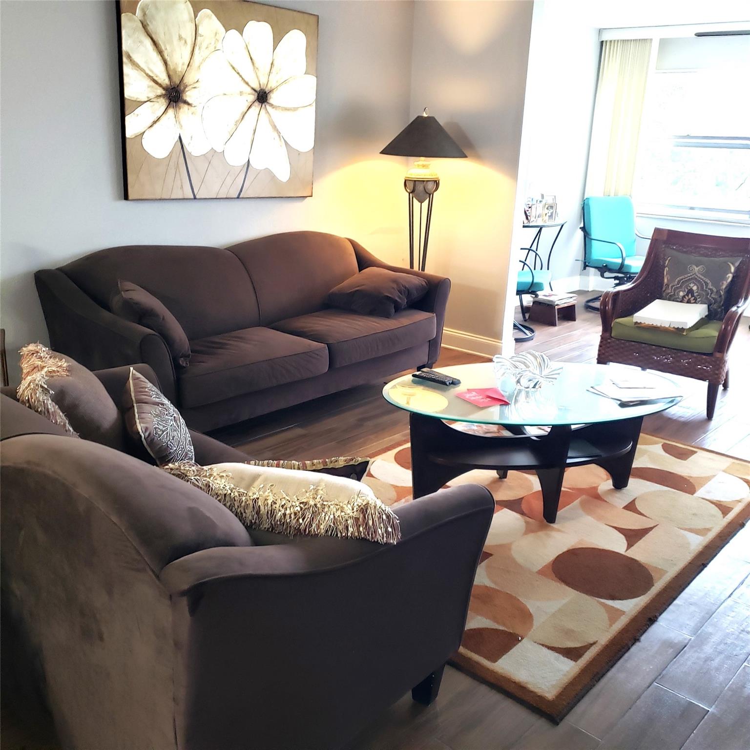 SUNRISE LAKES PHASE III - Residential