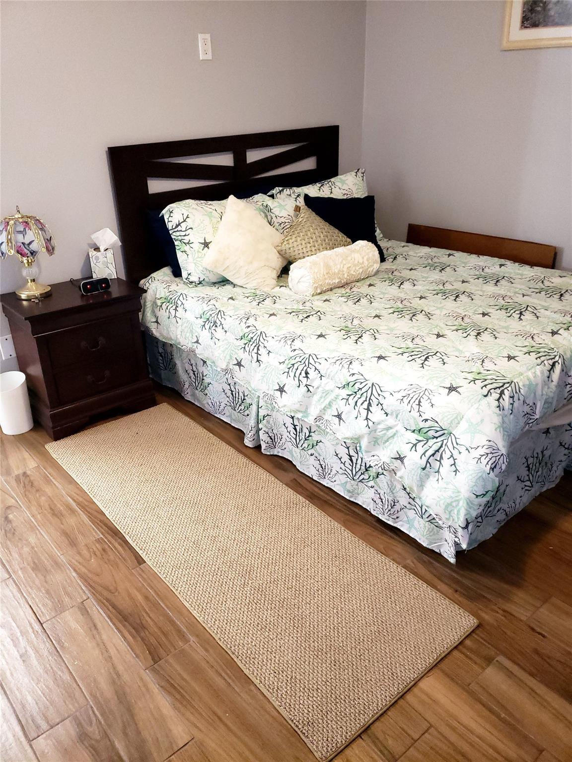 SUNRISE LAKES PHASE III - Residential