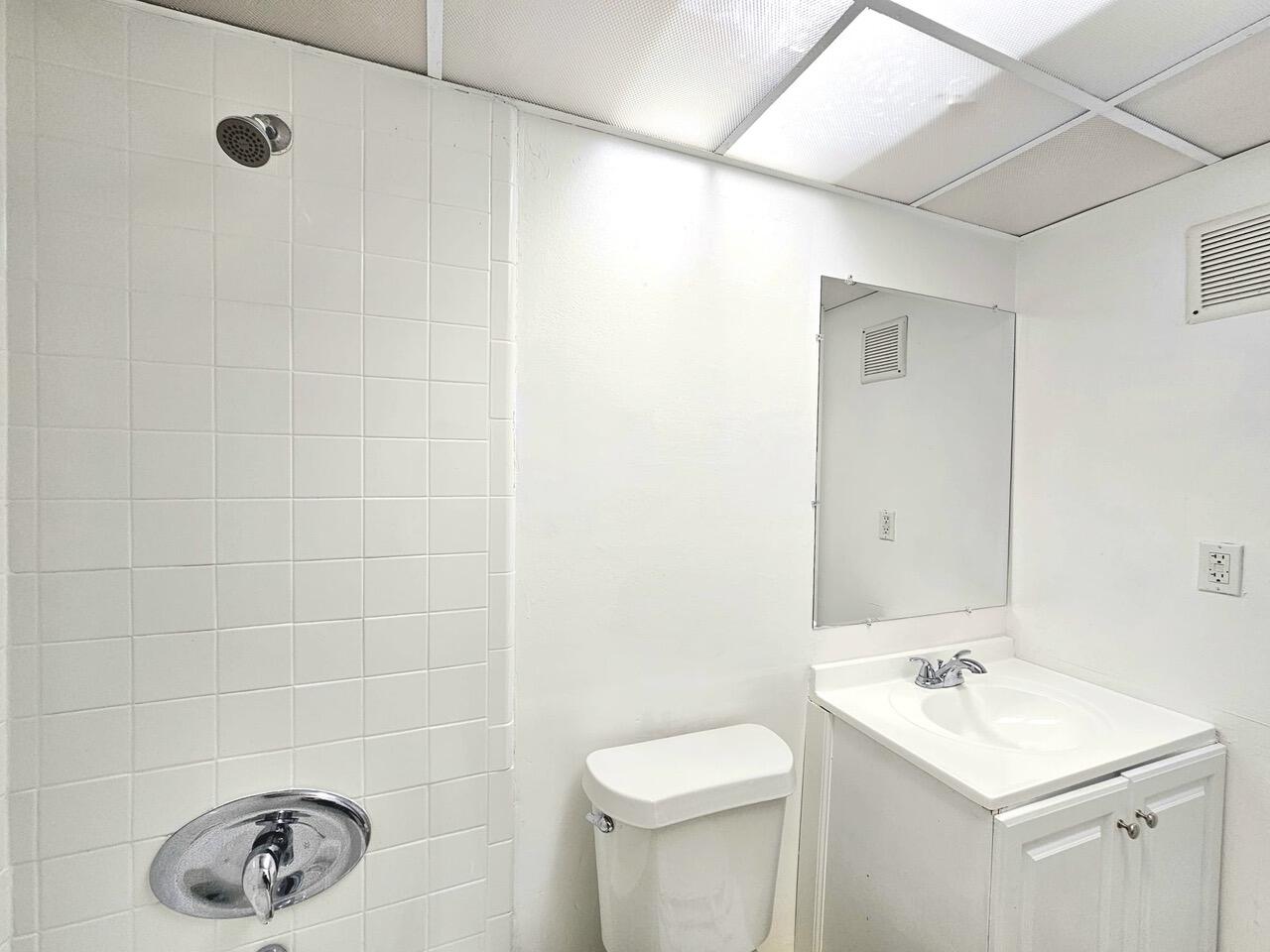 VERSAILLES GARDENS CONDO - Residential Lease