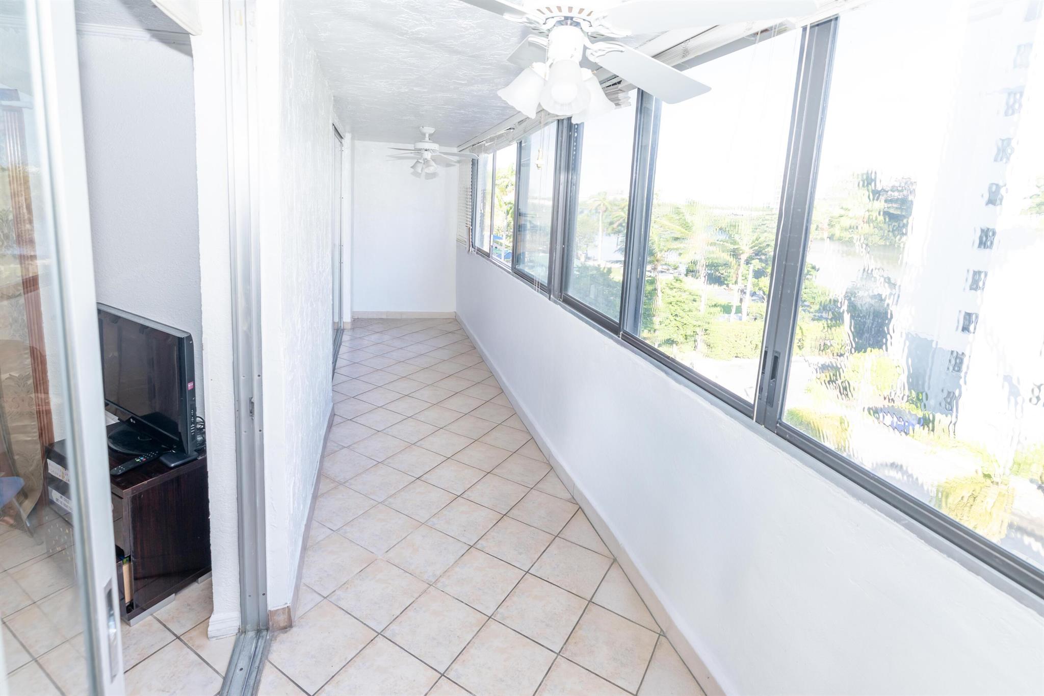 HALF MOON TOWERS CONDO - Residential