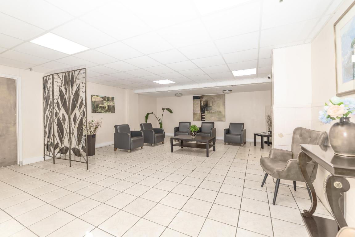 5055 NW 7th Street 610