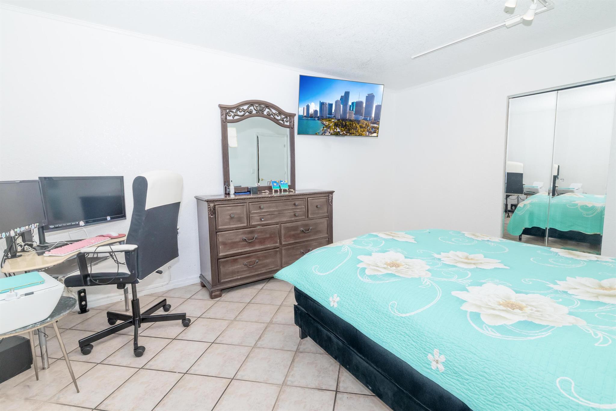 HALF MOON TOWERS CONDO - Residential