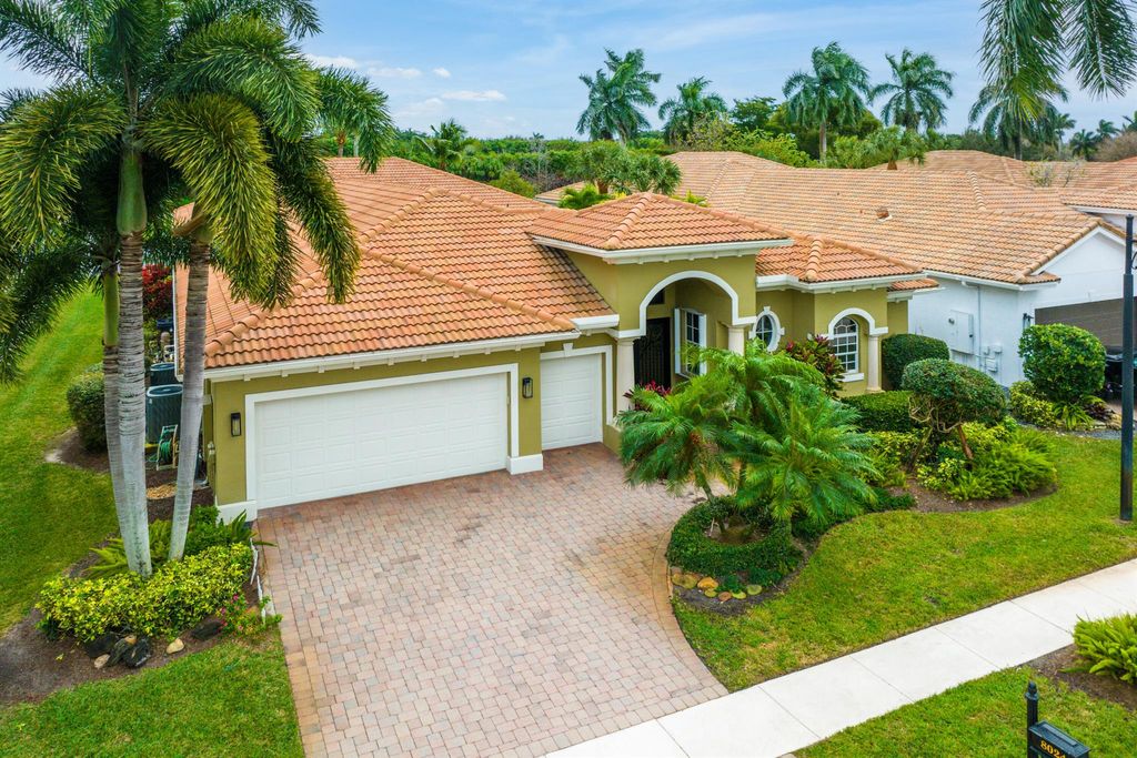 Photo of 8024 Laurel Ridge Court, Delray Beach, FL 33446 (MLS # R10954390)