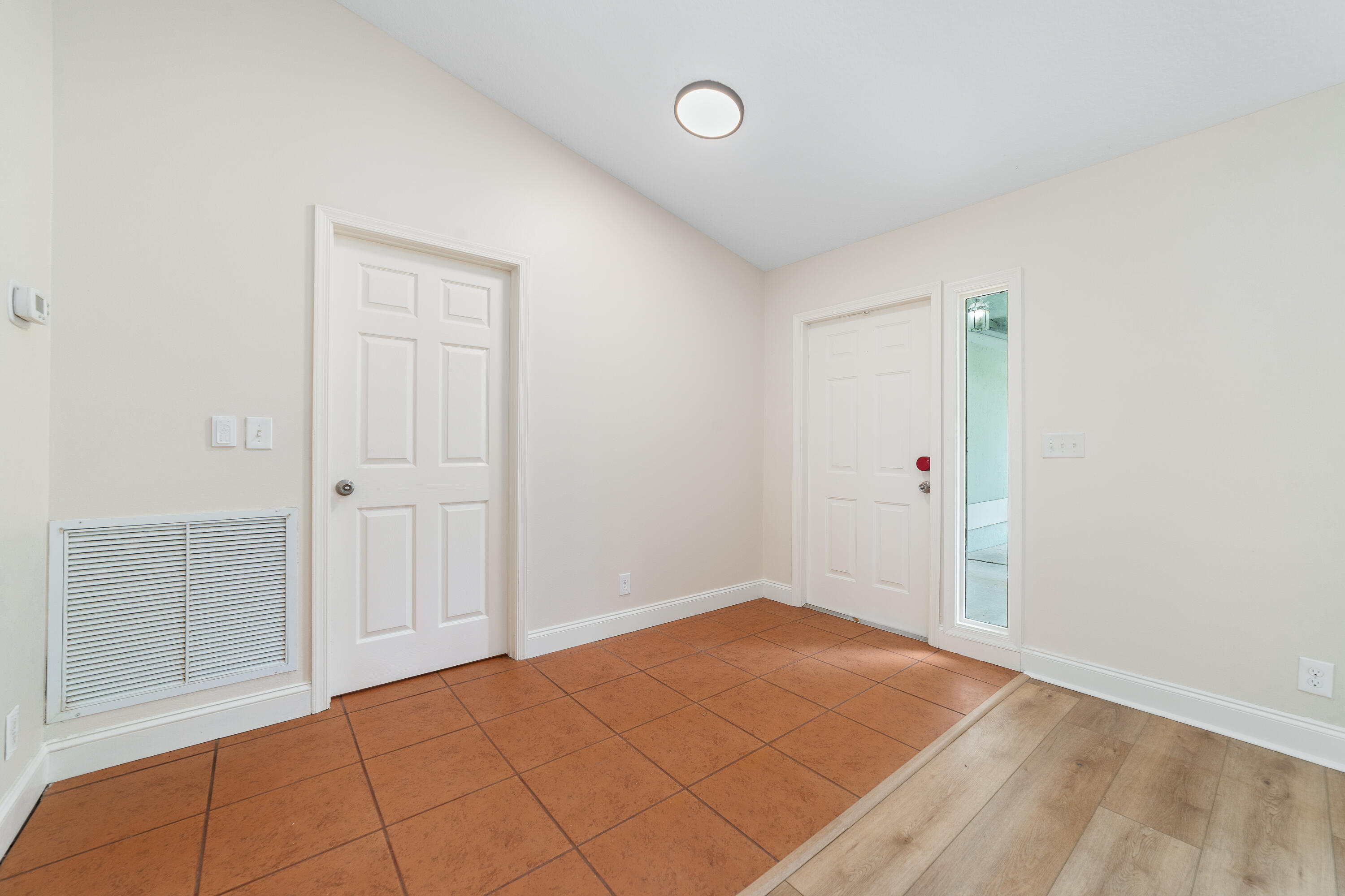 15359 97th Road N