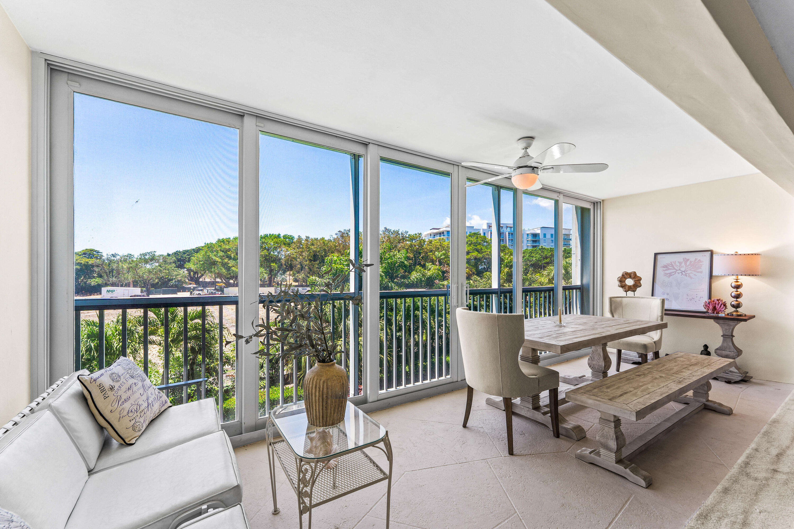 FAIRWAYS CONDO - Residential