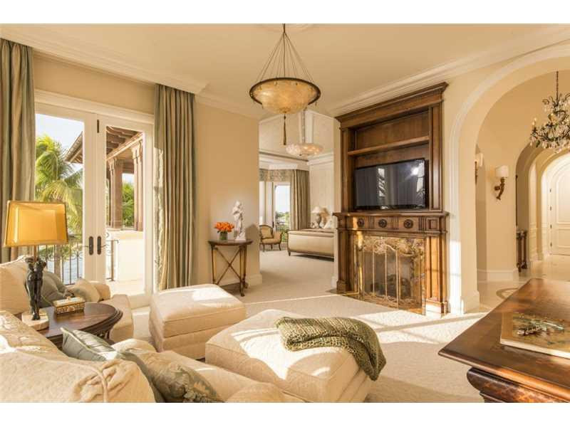 DEL LAGO ISLE - Residential