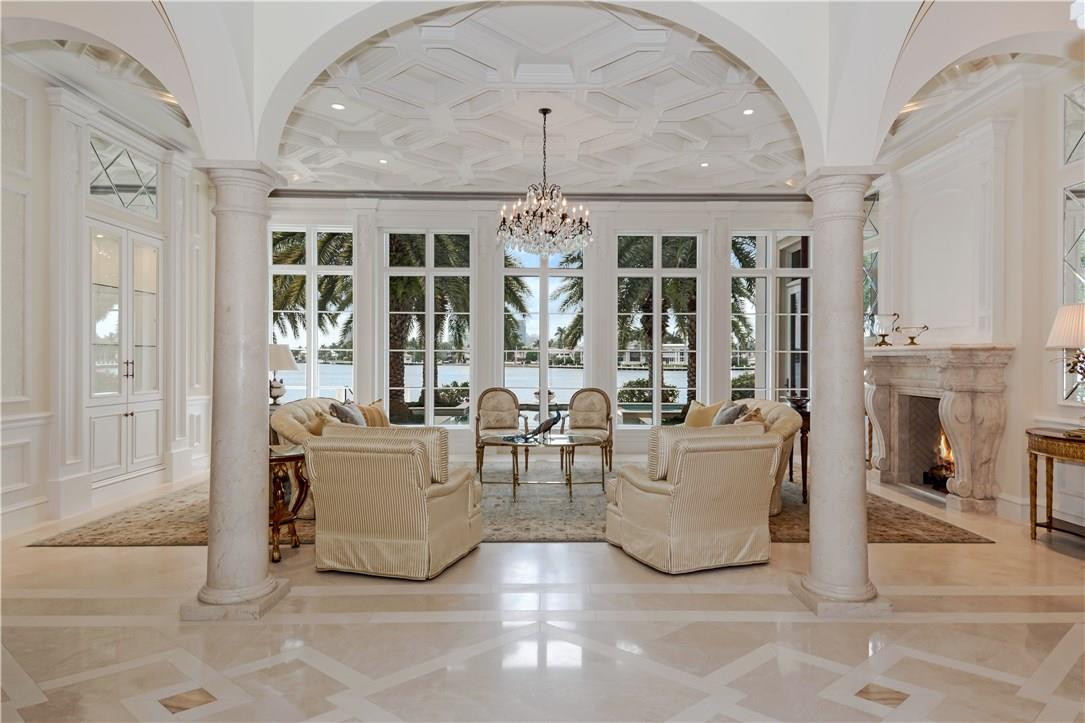 DEL LAGO ISLE - Residential