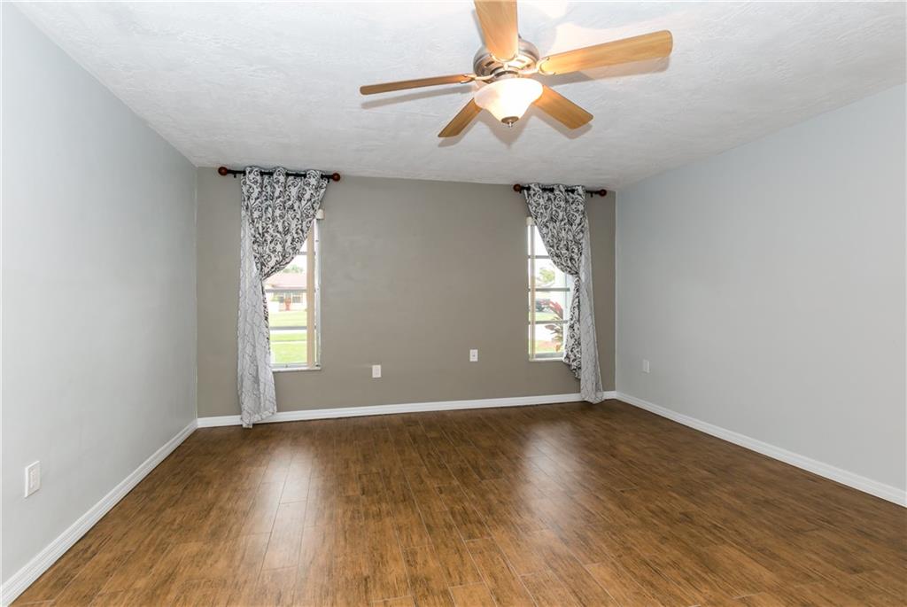 Sunrise Golf Village Sec - Residential