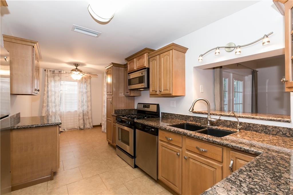 Sunrise Golf Village Sec - Residential