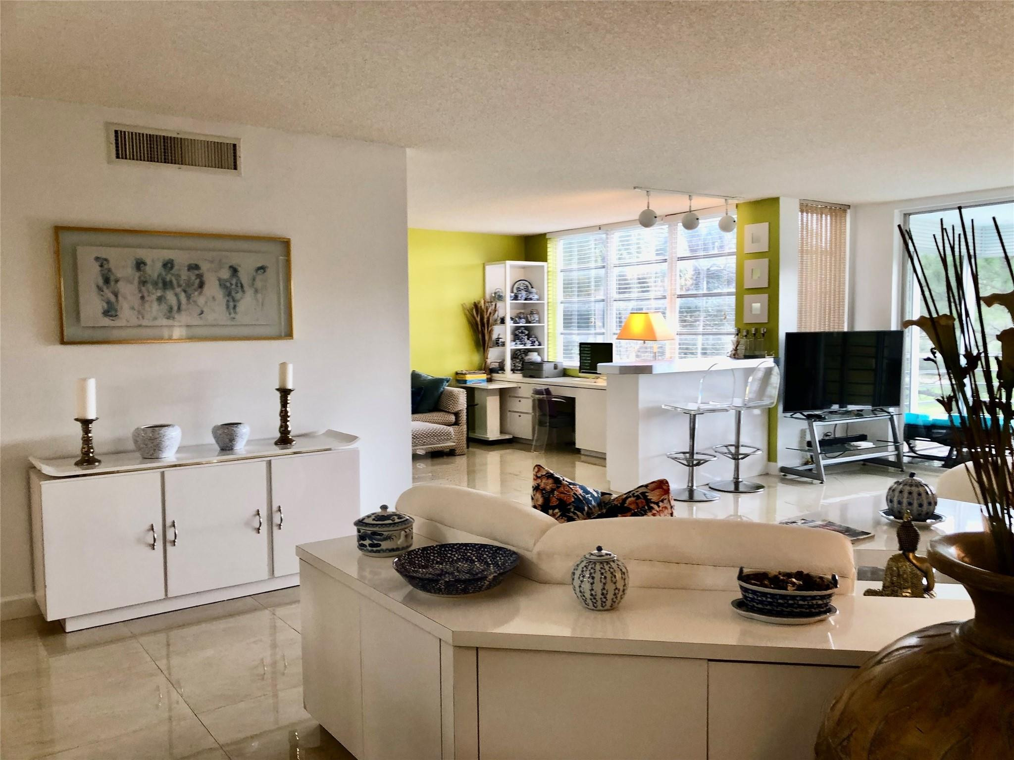 800 Cypress Grove Drive 204