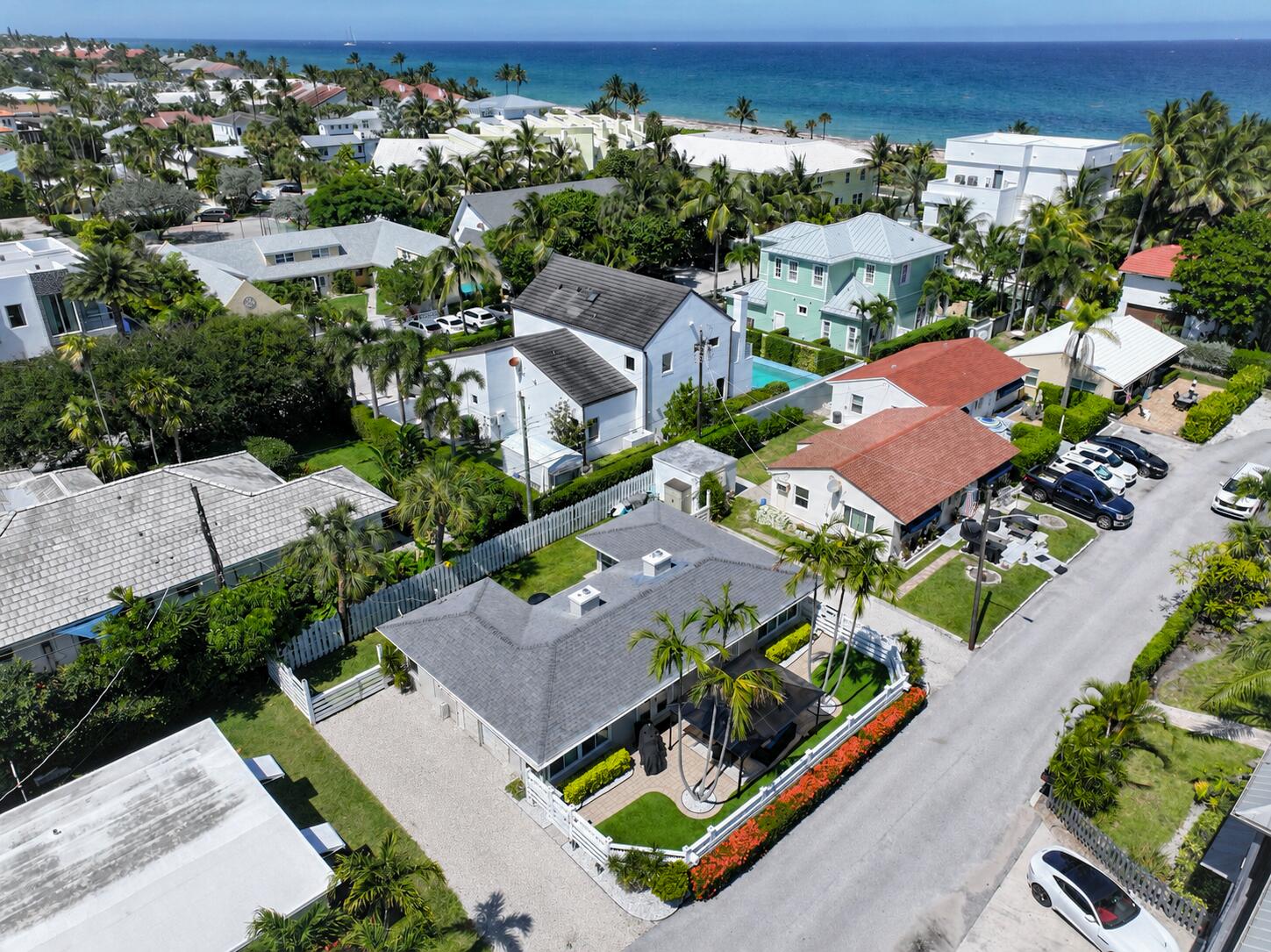 PALM BEACH SHORE ACRES - Residential Lease