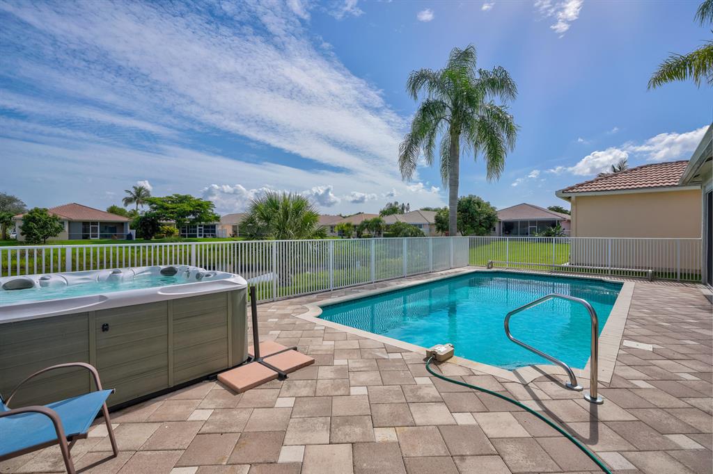 MADISON LAKES - Residential