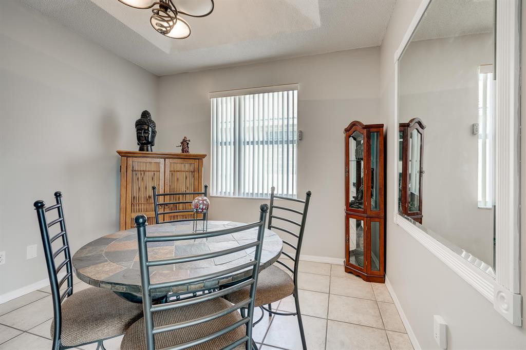 MADISON LAKES - Residential