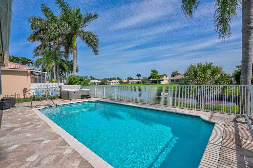 MADISON LAKES - Residential